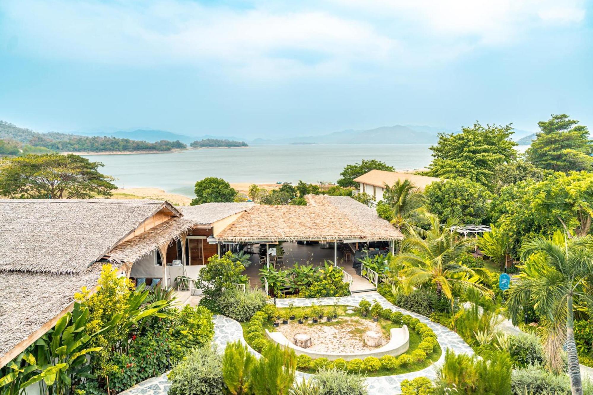 Le La Lake Resort And Spa Kaeng Kachan Buitenkant foto